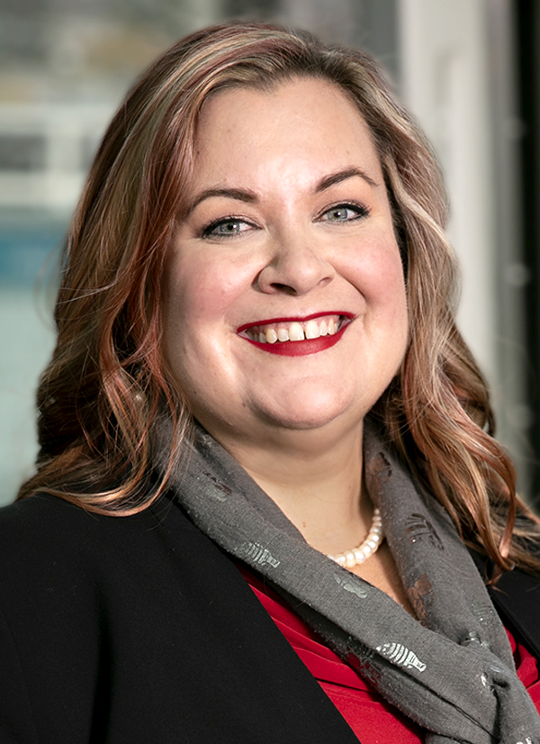 Michelle Tucker - Facebook, Instagram, Twitter [Profiles]