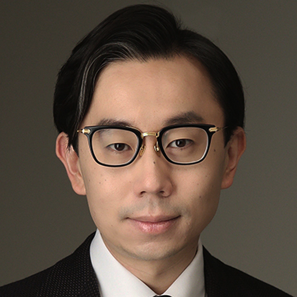 headshot of CalPERS PE Investment Director Yup Kim